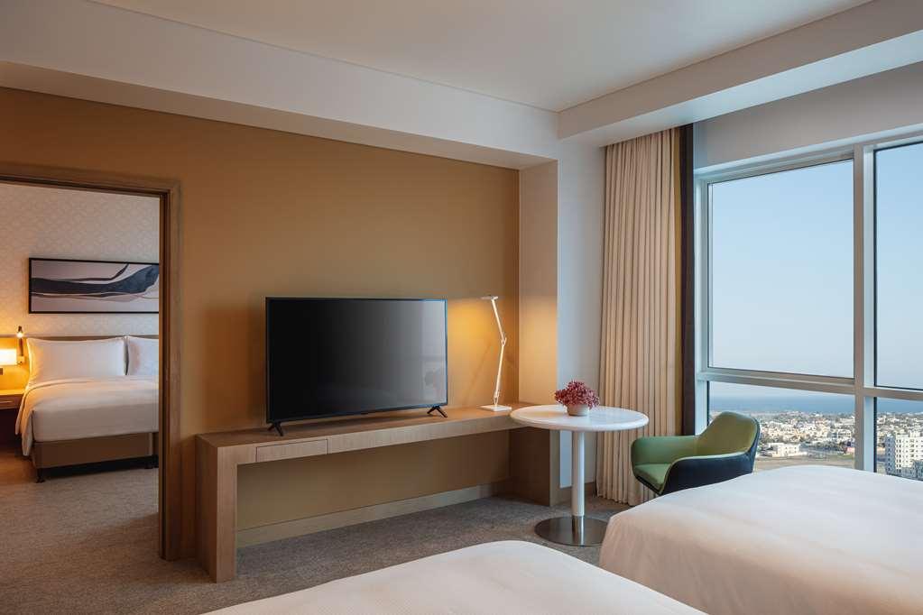 Doubletree By Hilton Fujairah City Habitación foto